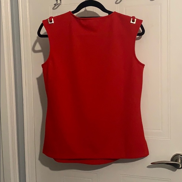 *BRAND NEW* Red sleeveless top w/ shoulder detail - Picture 2 of 3